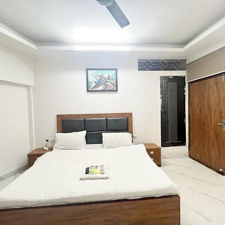 Kerala Home-5Mint From Hazrat Nizammudin Railway Station New Delhi Extérieur photo